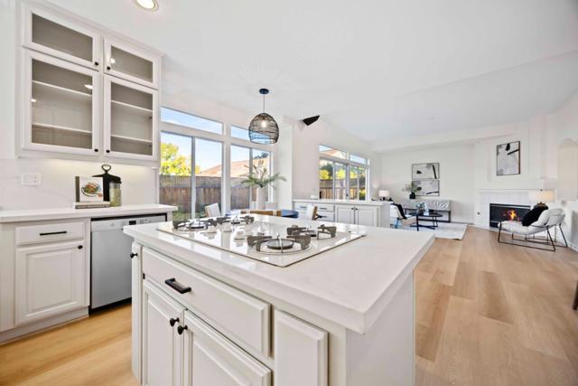904 Capri Drive, Campbell CA: https://media.crmls.org/mediaz/642910a1-a945-44a8-aa21-d59221a4832b.jpg