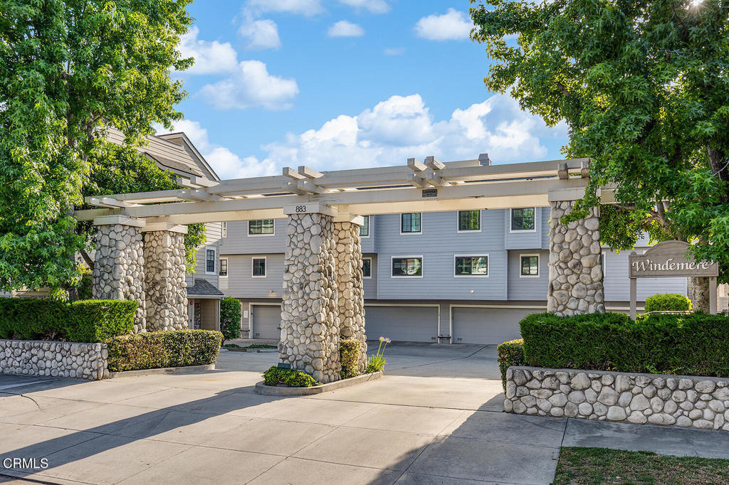 883 Magnolia Avenue #16