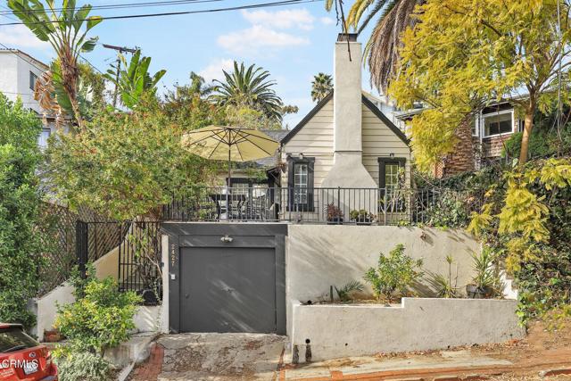 2427 N Gower Street, Los Angeles CA: https://media.crmls.org/mediaz/642e4092-bfc0-4764-9dbb-5d803e52ae53.jpg