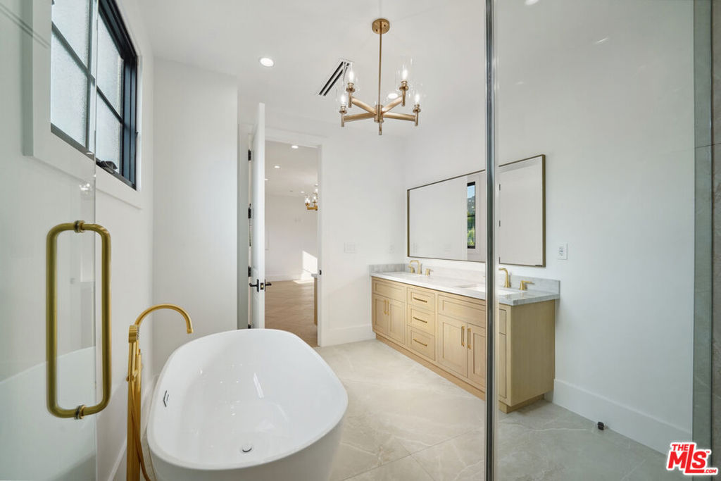 MLS #25616539 image #27