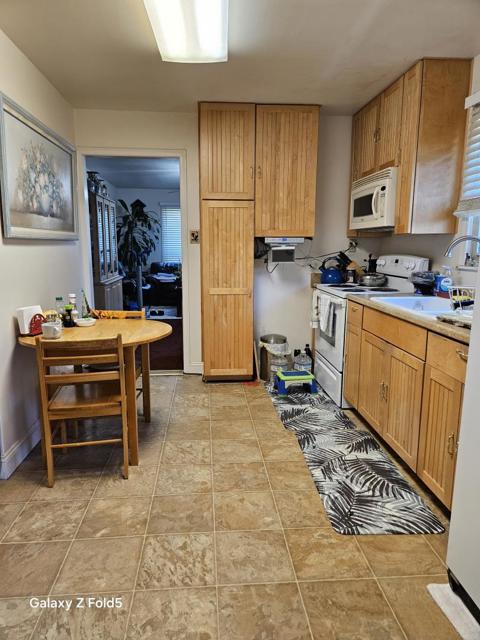 Image 5 of 8 For 60010 Godchaux Street