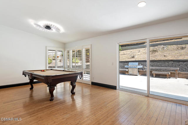 4809 Dunman Avenue, Woodland Hills CA: https://media.crmls.org/mediaz/642fcc44-2f1a-4c3b-87ba-e41464235ad0.jpg