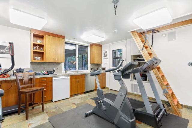 33732 E Carmel Valley Road, Carmel Valley CA: https://media.crmls.org/mediaz/64305ae0-5e23-44ef-bb9c-b030477b617b.jpg
