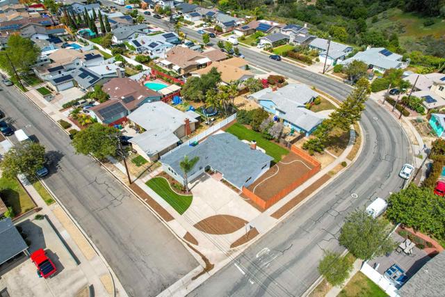 Detail Gallery Image 26 of 29 For 4301 Mount Putman Ave, San Diego,  CA 92117 - 3 Beds | 2 Baths