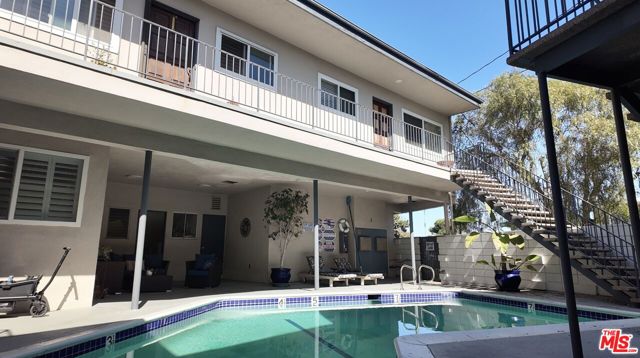 1117 Pacific Avenue, 3
