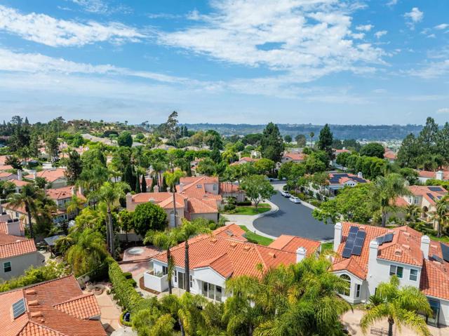 Detail Gallery Image 44 of 46 For 14004 Calle Venecia, San Diego,  CA 92130 - 4 Beds | 2/1 Baths