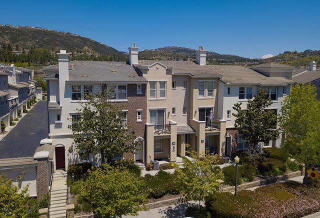 1202 Elfin Forest Rd W, San Marcos CA: https://media.crmls.org/mediaz/6431470f-6a7a-4844-b914-e299751a9ce9.jpg