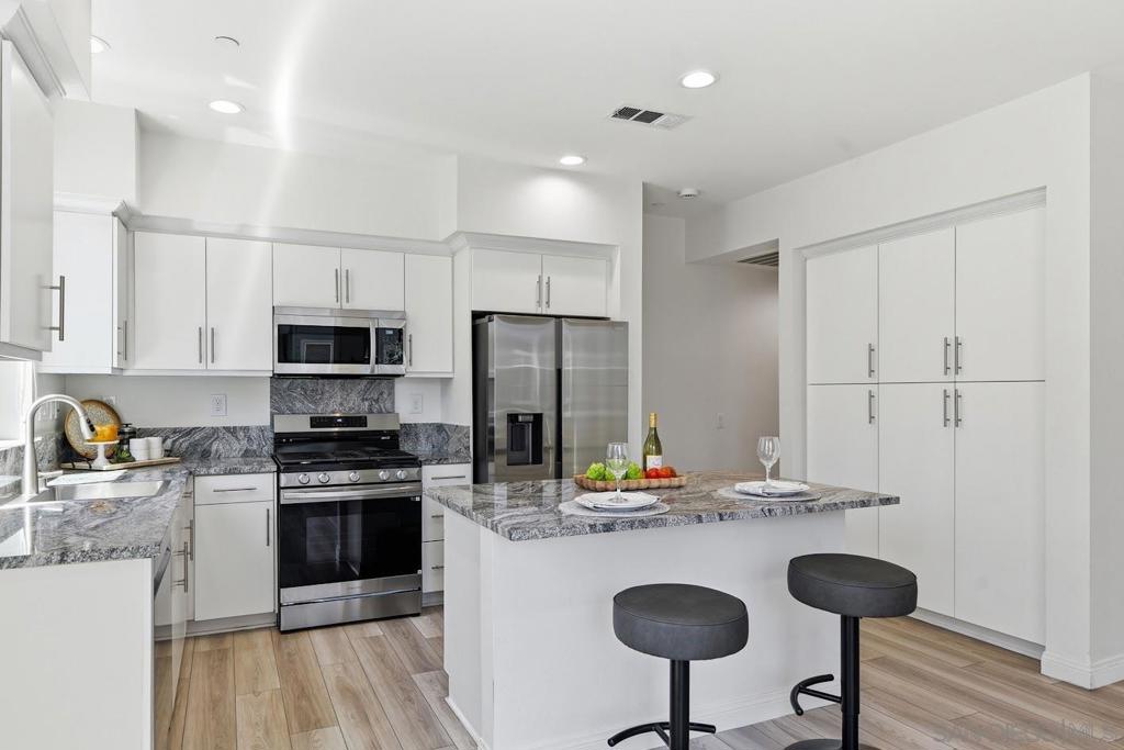 214 Antoni Gln - photo 5