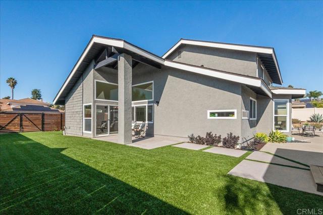 Detail Gallery Image 23 of 37 For 7310 Esfera St, Carlsbad,  CA 92009 - 4 Beds | 3 Baths