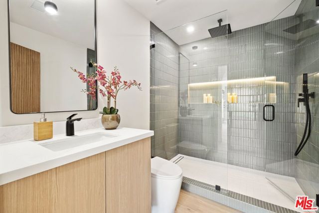 80100 Vista Grande, La Quinta CA: https://media.crmls.org/mediaz/6433e219-ee0a-4291-95d1-d8eefba1d1a6.jpg