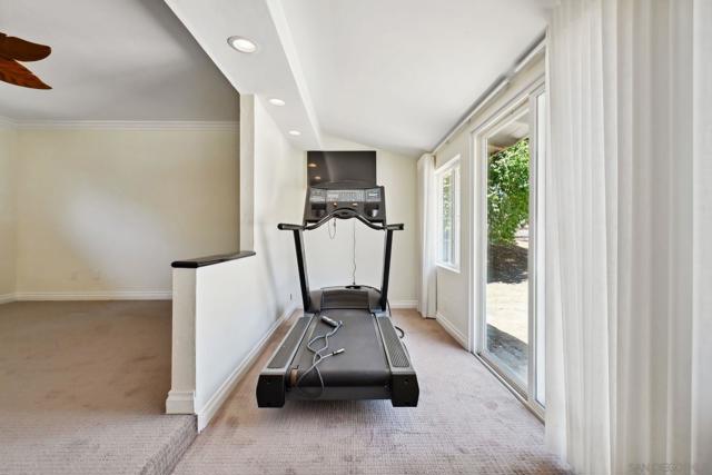 1830 Lisa Terrace, El Cajon CA: https://media.crmls.org/mediaz/6434395e-dc9b-44aa-9162-71ecf471a48e.jpg
