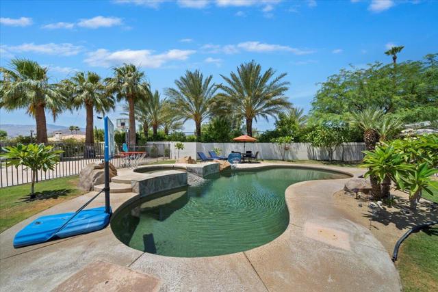 78925 Starlight Lane, Bermuda Dunes CA: https://media.crmls.org/mediaz/643459a0-6ced-41e3-87f3-c6ff6d896a3e.jpg
