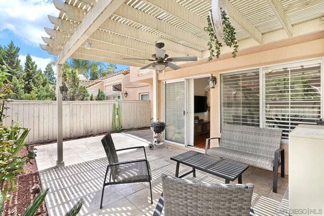 731 Edgewater Dr, Chula Vista CA: https://media.crmls.org/mediaz/6435184f-97b2-4823-9d12-a1ae8ef6b7d0.jpg