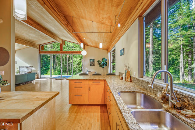 Detail Gallery Image 16 of 39 For 4401 Cameron Rd, Elk,  CA 95432 - 3 Beds | 2 Baths