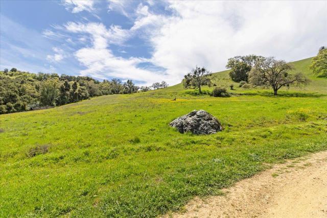 Image 37 of 42 For 0 Mt Hamilton