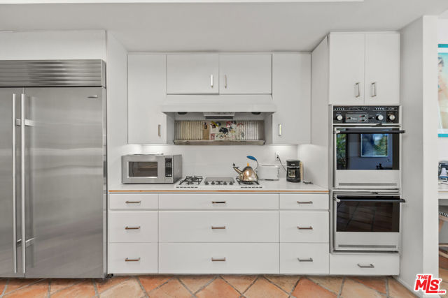 7 Churchill Lane, Rancho Mirage CA: https://media.crmls.org/mediaz/6436e722-a9c5-4ee8-b0e1-375aa501ade5.jpg
