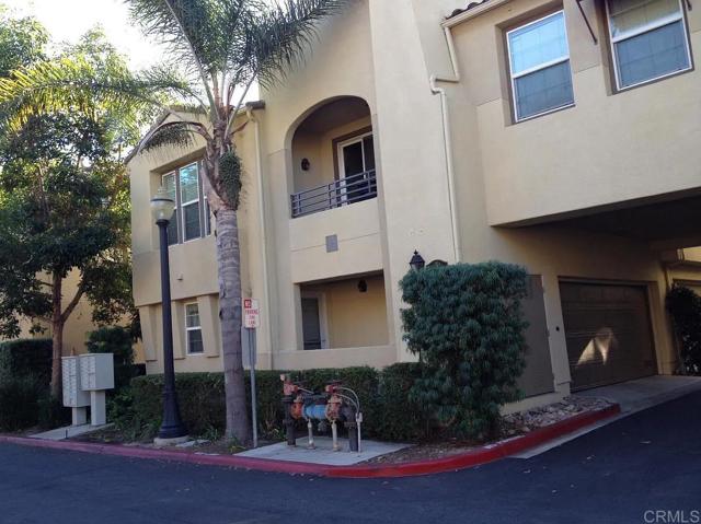 Detail Gallery Image 15 of 16 For 2856 Escala Cir, San Diego,  CA 92108 - 3 Beds | 3/1 Baths