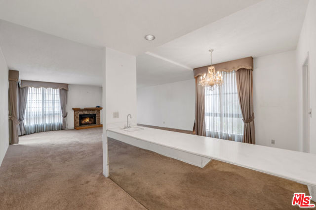 15150 Dickens Street, Sherman Oaks CA: https://media.crmls.org/mediaz/64380f43-3bd5-4d8c-bde1-36aed474178d.jpg