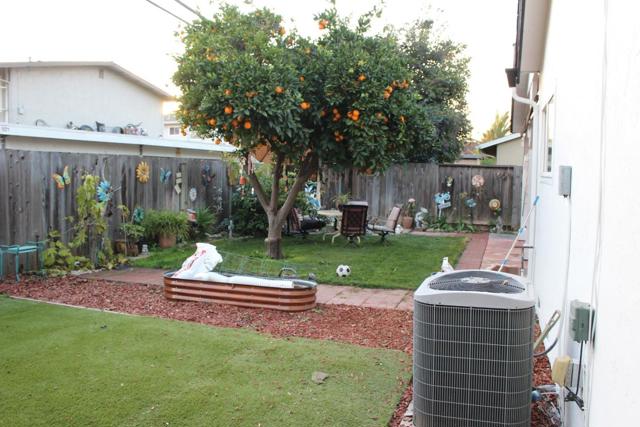 118 Azucar Avenue, San Jose CA: https://media.crmls.org/mediaz/64381fe9-51ab-432c-9bc4-80ff1a06fc0f.jpg