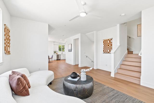 927 Woodside Road, Redwood City CA: https://media.crmls.org/mediaz/64384b74-cd2b-4920-bc24-dd3bd78932d3.jpg