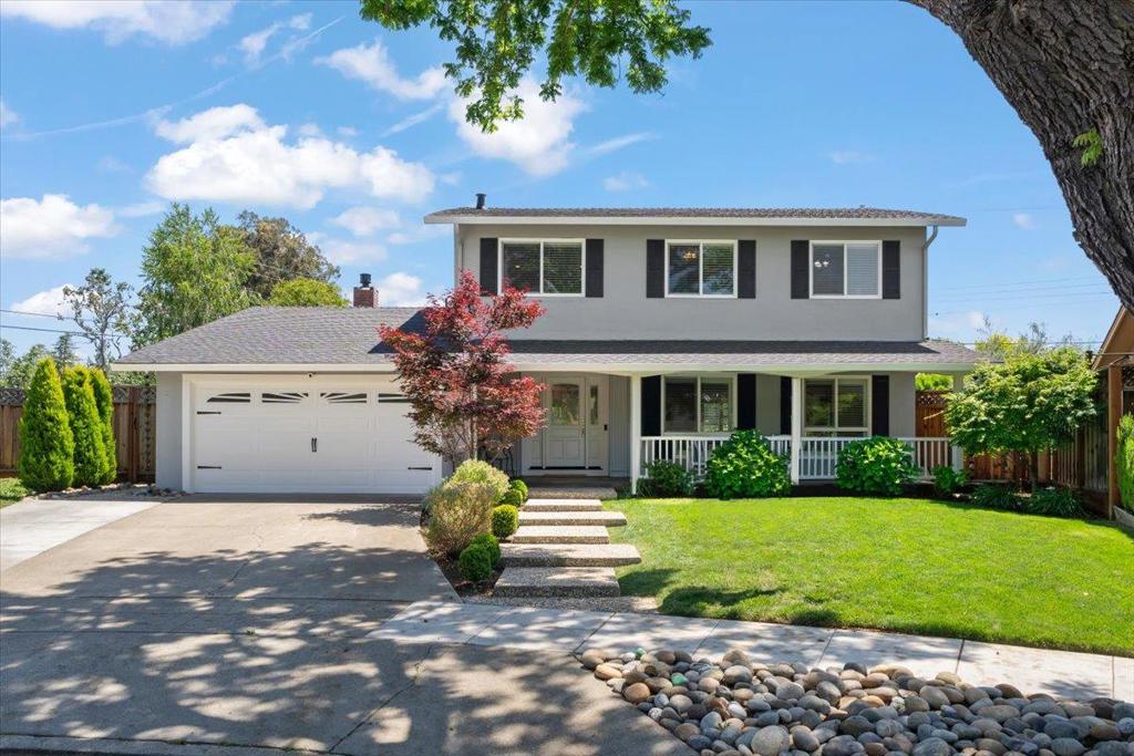 948 Meadowood Drive
