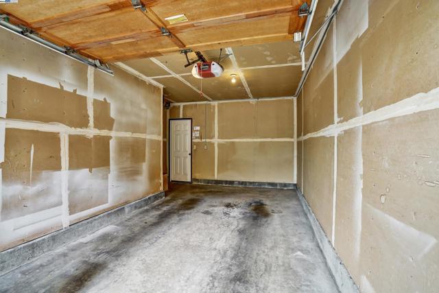 2513 Galleon Place, San Leandro CA: https://media.crmls.org/mediaz/64393610-e6da-474a-b0d2-100bdf41eb01.jpg