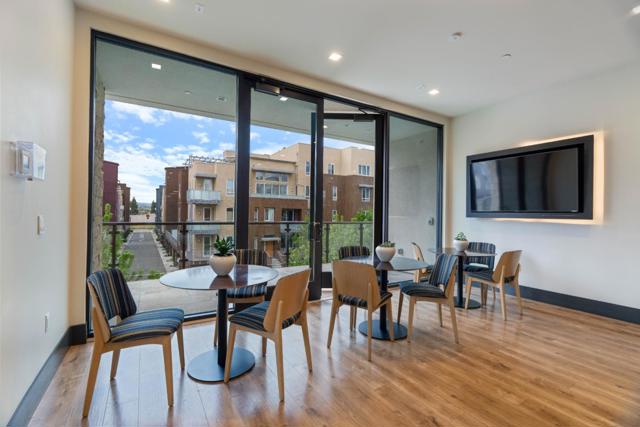 45128 Warm Springs Boulevard, Fremont CA: https://media.crmls.org/mediaz/64397325-a8fa-4db9-9192-5dcb37fa793c.jpg
