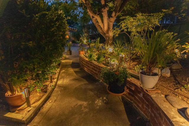 3216 Fair Oaks Ln, Spring Valley CA: https://media.crmls.org/mediaz/64397f8c-7a09-40f9-b108-b44eb4223bec.jpg
