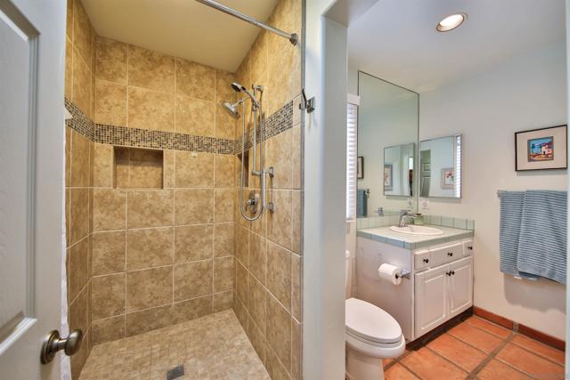 181 Montezuma Dr, Borrego Springs CA: https://media.crmls.org/mediaz/643a569e-110d-49d6-ba0b-4b435a01a03a.jpg