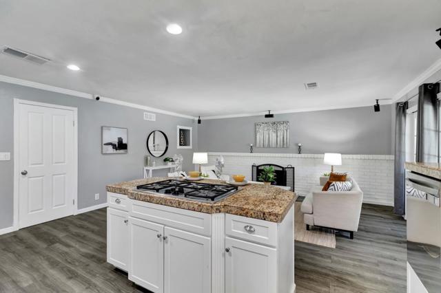 184 Park Sharon Drive, San Jose CA: https://media.crmls.org/mediaz/643a7639-67eb-4060-a7e0-0eb2512fb7bf.jpg