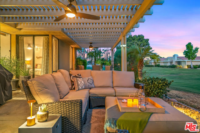 72305 Rodeo Way, Rancho Mirage CA: https://media.crmls.org/mediaz/643a9e9e-b163-48f1-8c36-90e630de5c3a.jpg