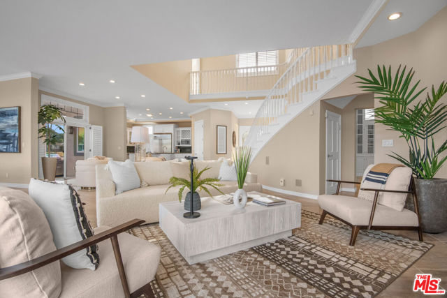 4061 WHITESAIL Circle photo 4