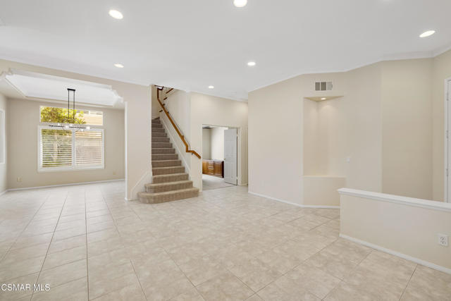 2996 Eagles Claw Avenue, Thousand Oaks CA: https://media.crmls.org/mediaz/643b51ed-56a1-4fe9-a0cf-a704b7f436c0.jpg