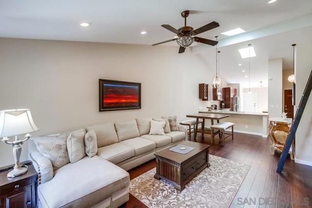 17832 Avenida Cordillera, San Diego CA: https://media.crmls.org/mediaz/643c5f82-5c48-43ab-99b4-5de638170462.jpg