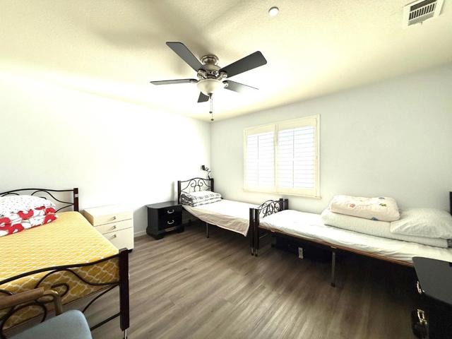 188 Caroline Lane, Gilroy CA: https://media.crmls.org/mediaz/643d5343-d0d0-44e9-a996-e59ae7587edd.jpg