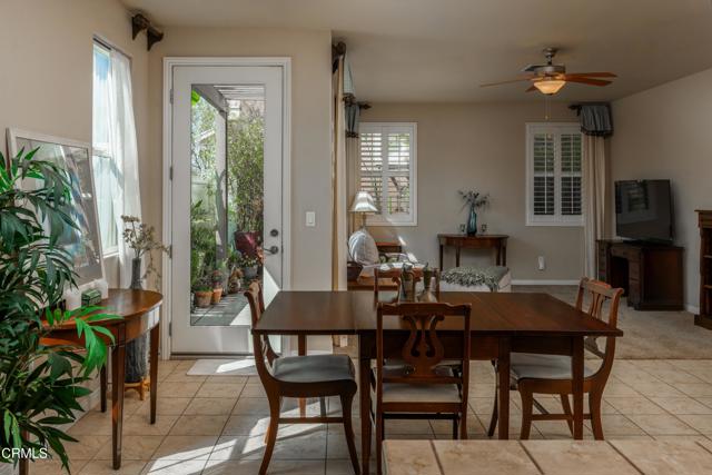 Detail Gallery Image 12 of 31 For 1927 Holt Rinehart Ave, Bakersfield,  CA 93311 - 3 Beds | 3 Baths