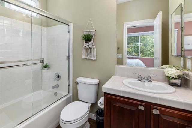 1569 Glencrest Drive, San Marcos CA: https://media.crmls.org/mediaz/643e0c55-4977-471d-ade0-bad9a0fe8c18.jpg