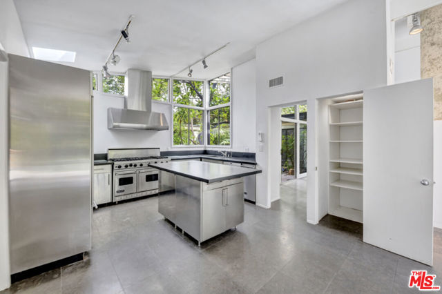Drew Fenton | 30611 Las Estrellas Drive Malibu CA | MLS: 7274899