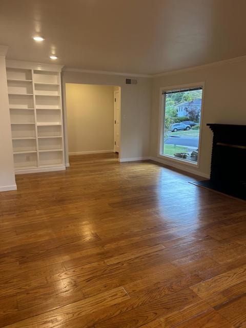 254 Mountain View Avenue, San Rafael CA: https://media.crmls.org/mediaz/643f2cf3-e441-429b-aadc-344c7d135d2a.jpg