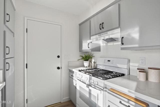 1628 Tapir Circle, Ventura CA: https://media.crmls.org/mediaz/643f490d-859f-46da-9e25-2d6ea1575724.jpg