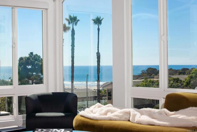 Detail Gallery Image 2 of 25 For 338 Shoemaker, Solana Beach,  CA 92075 - 3 Beds | 2/1 Baths