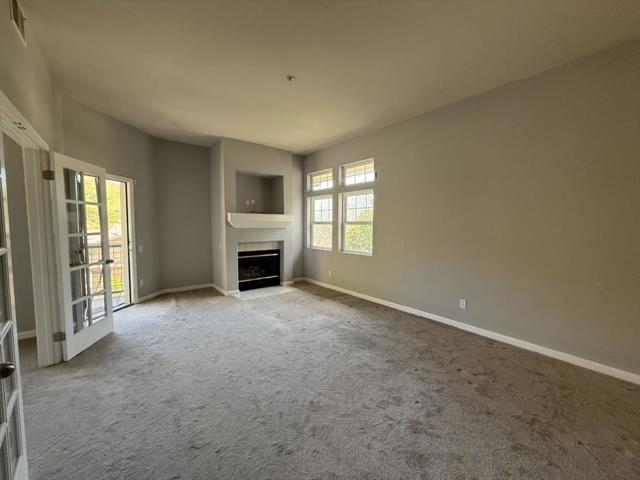 121 Crescent Court, Brisbane CA: https://media.crmls.org/mediaz/64405a0e-06a2-4f43-8b77-52b1e2f262d9.jpg