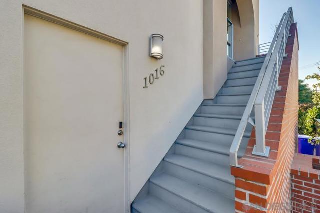 1016 1st St, Coronado CA: https://media.crmls.org/mediaz/6440faa3-08e0-421b-89c4-2d8223023c2d.jpg