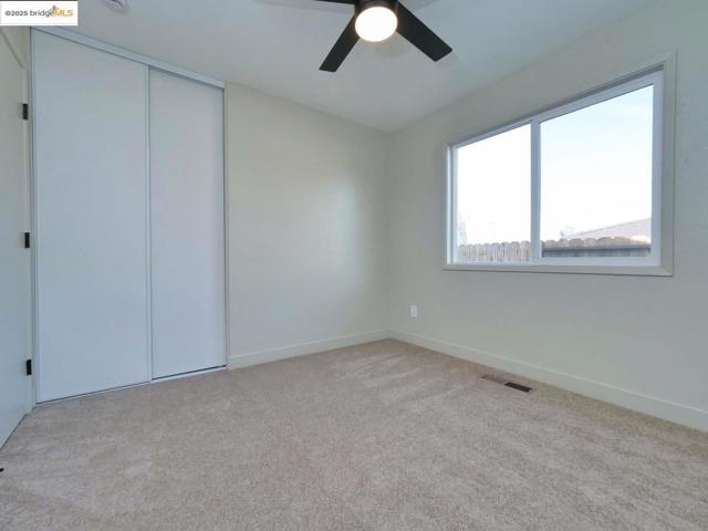 2112 Matthew CT, Pittsburg CA: https://media.crmls.org/mediaz/64422360-e038-4f94-a3eb-e2a45746a306.jpg