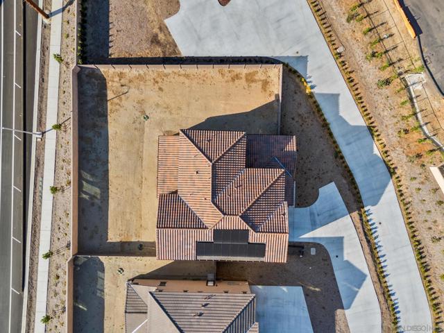 1987 Gila Glen, Escondido CA: https://media.crmls.org/mediaz/64439222-083e-4b81-b1c8-223b5f95395f.jpg