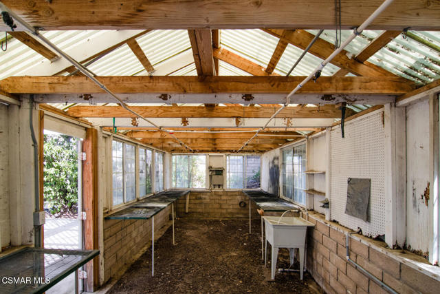 2219 Mapleleaf Avenue, Newbury Park CA: https://media.crmls.org/mediaz/6443ffab-045f-409a-93b4-25e14cacb8fa.jpg