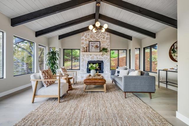 407 Quail Run, Aptos CA: https://media.crmls.org/mediaz/644411da-97a4-4894-875d-388db4a3b1e4.jpg