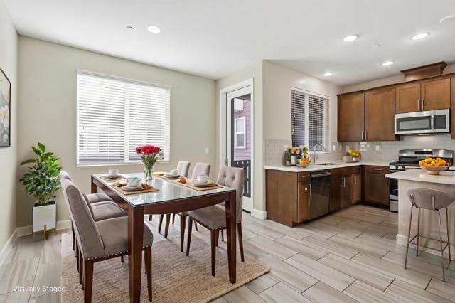 428 Whistler Place, San Jose CA: https://media.crmls.org/mediaz/64445da8-73fa-419a-8c7c-f0fe4fccd129.jpg