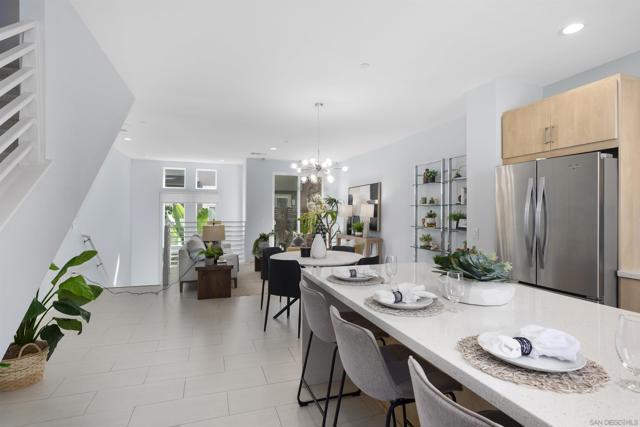 Image 21 of 74 For 7907 Modern Oasis Drive
