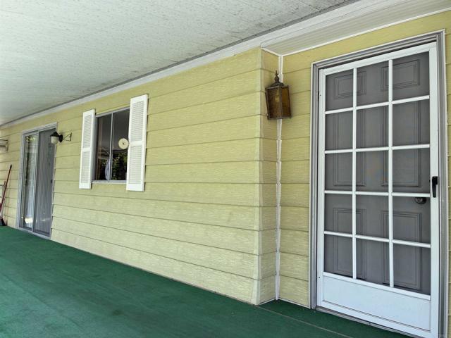 Detail Gallery Image 5 of 36 For 2130 Sunset Dr #99,  Vista,  CA 92081 - 2 Beds | 2 Baths